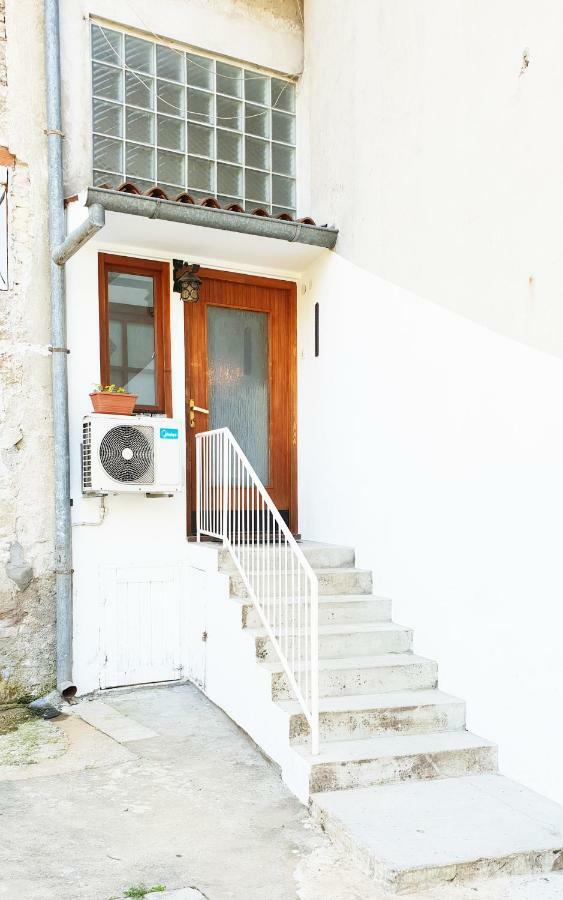 Apartman Kyra Пула Екстер'єр фото